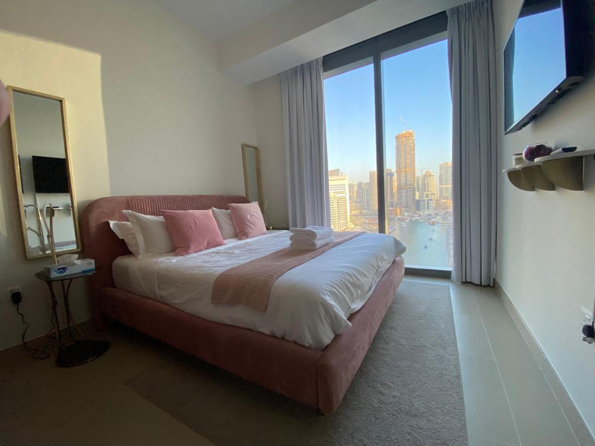 Apartment 52 Luxury 1-br With Breath Taking Views And Amenities