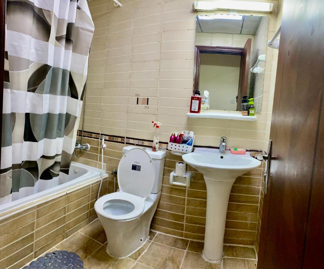 Hostel Nash Females Only Dubai