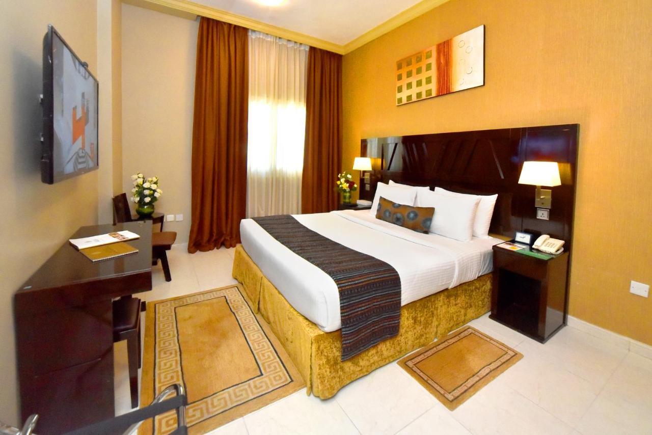 Emirates Stars Aparthotel 4*