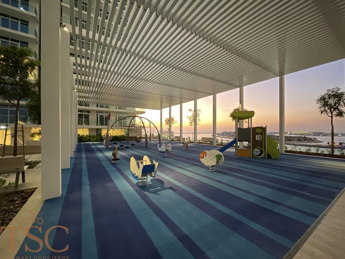 The Smart Concierge - Sunrise Bay Tower 1 *
