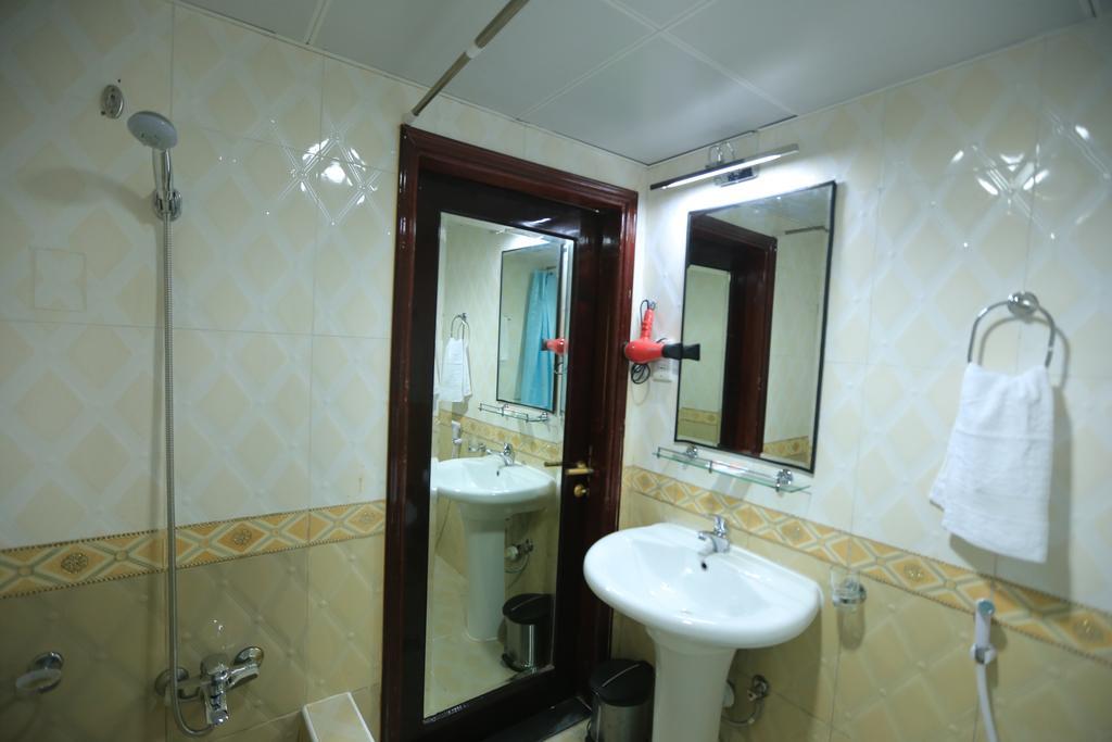 Hotel Sun City International 2*