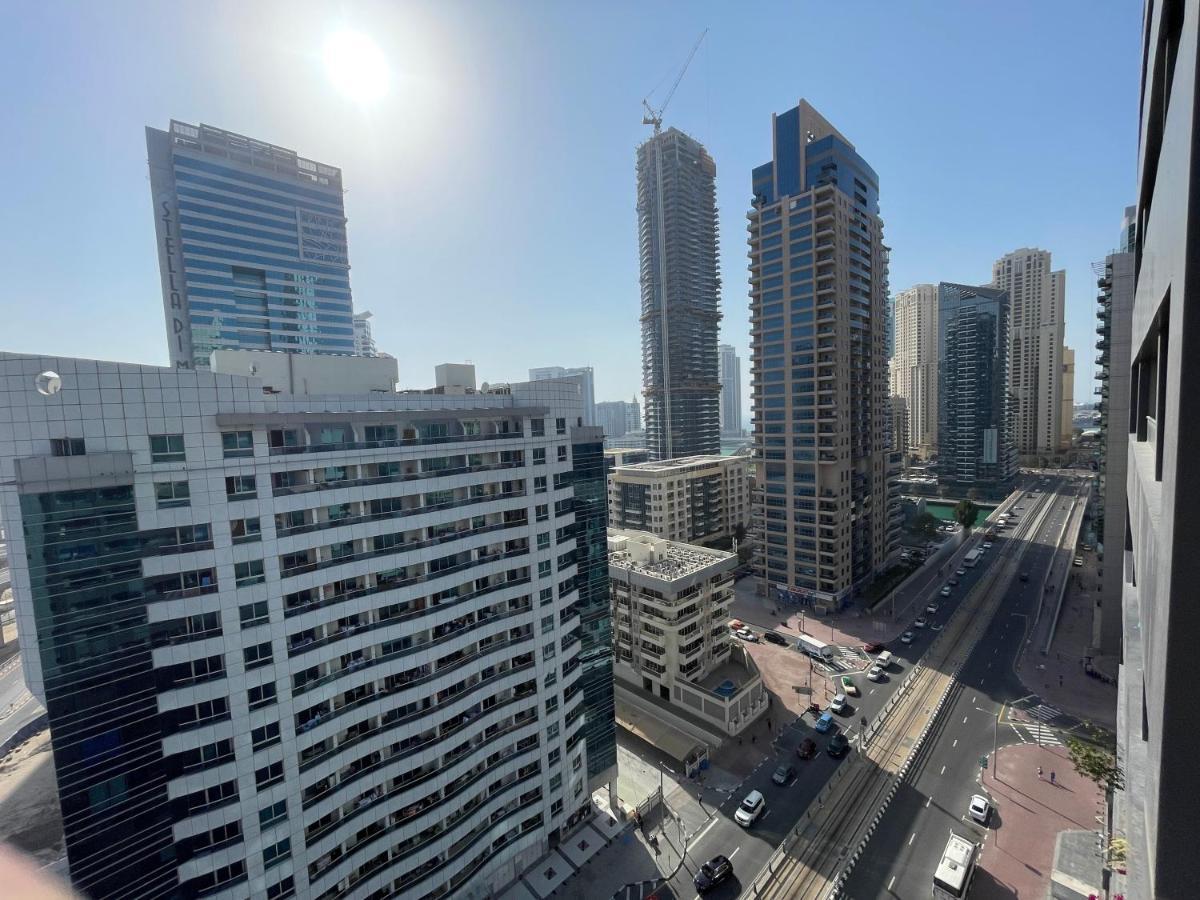 Luxury Close To Jbr Beach&yacht Club&metro-available Airport Shuttle Dubai
