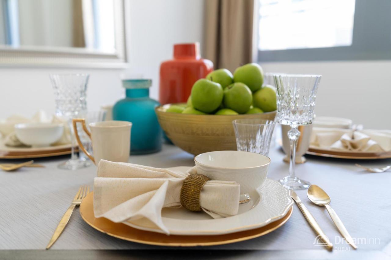 Dream - Claren Downtown Apartment *