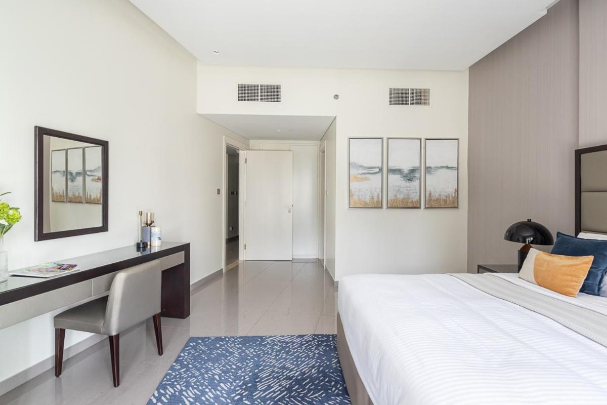 Apartment Frank Porter - Damac Majestine *