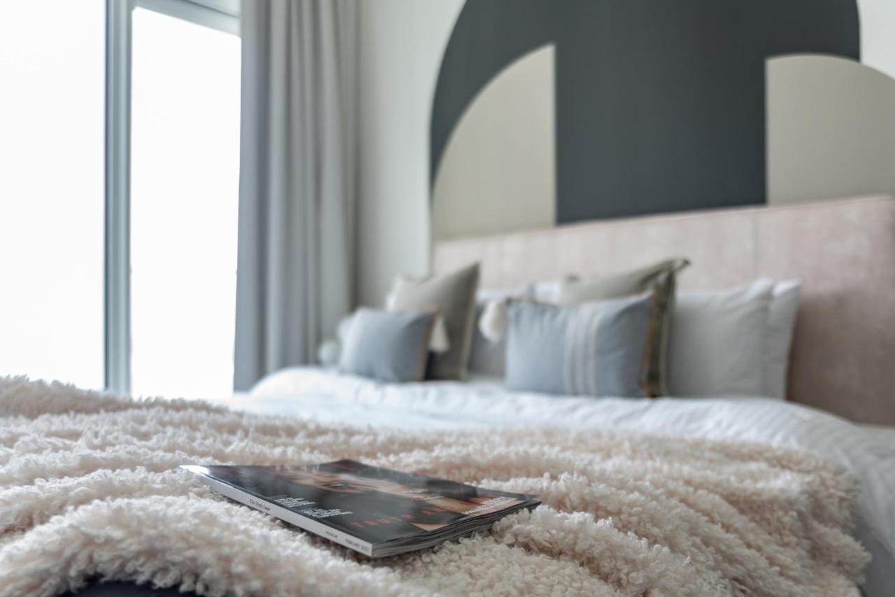 The Smart Concierge - Sunrise Bay Tower 1 Apartment