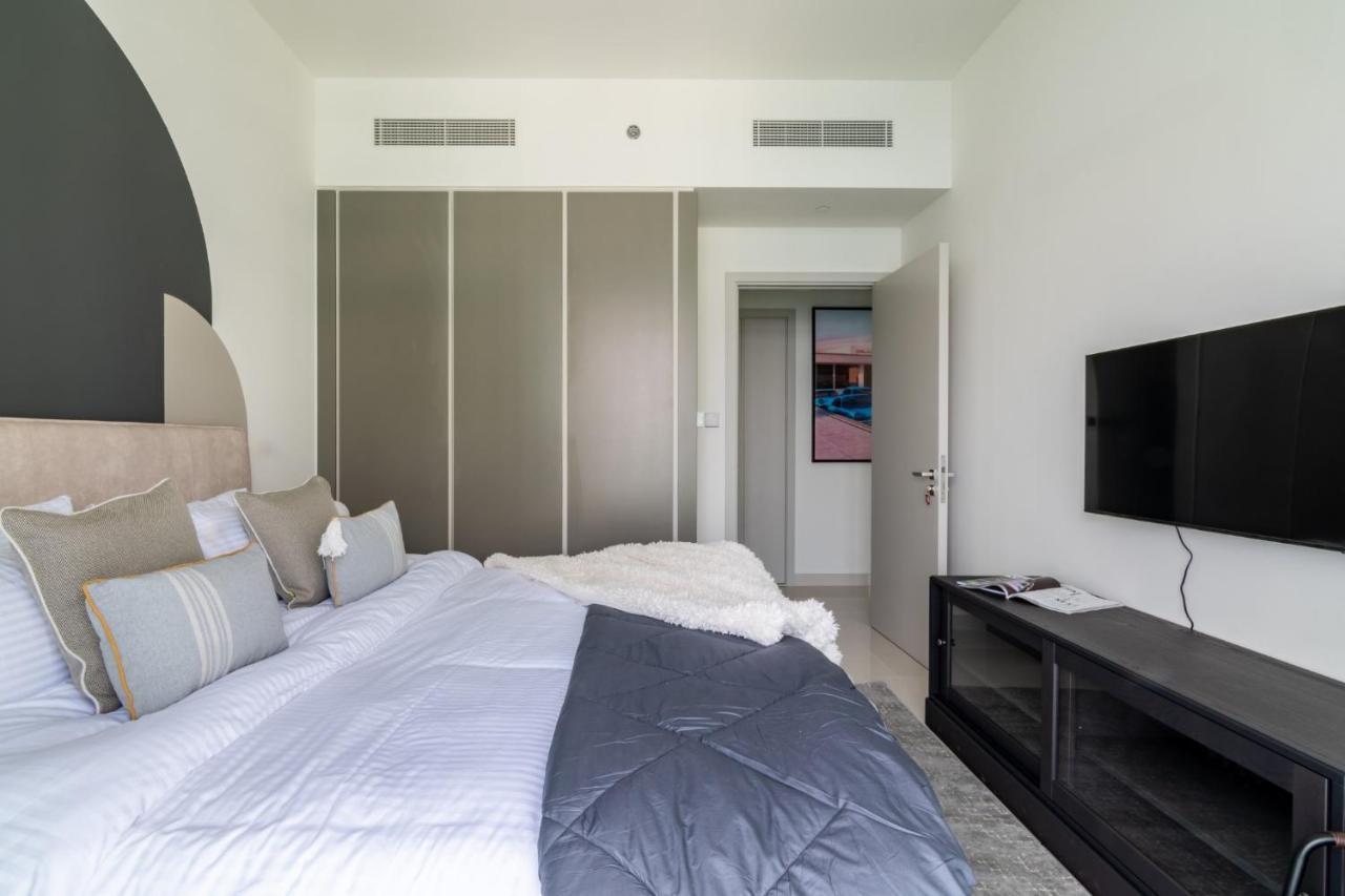 Apartment The Smart Concierge - Sunrise Bay Tower 1 Dubai
