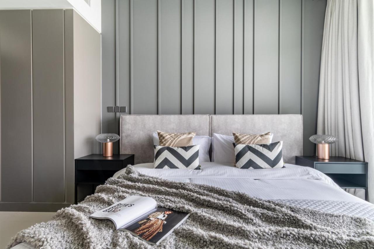 The Smart Concierge - Sunrise Bay Tower 1 *