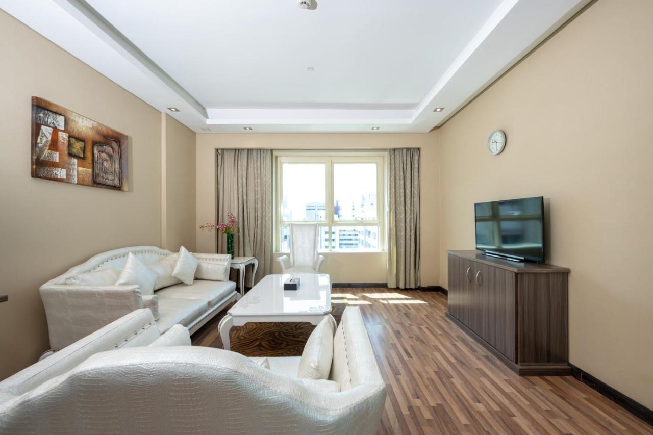 Pearl Swiss Hotel 4*