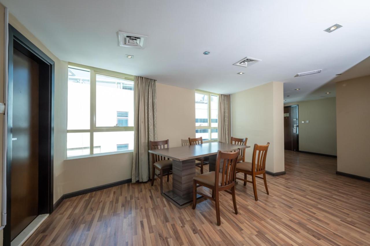 Pearl Swiss Hotel 4*