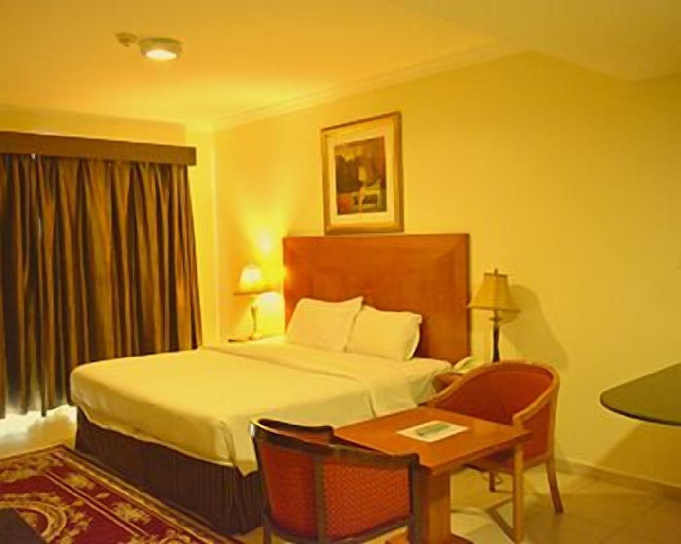 Aparthotel Icon 4*