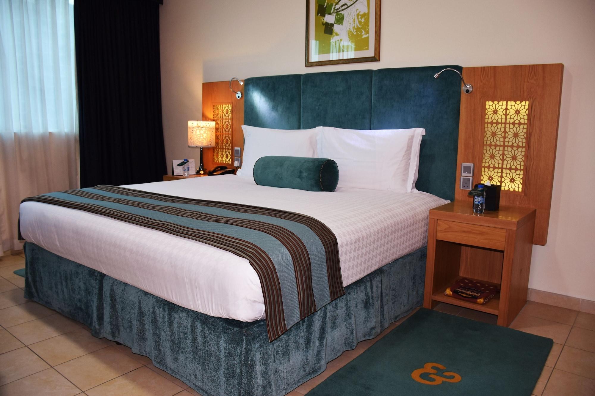 Aparthotel Tamani Marina & 5*