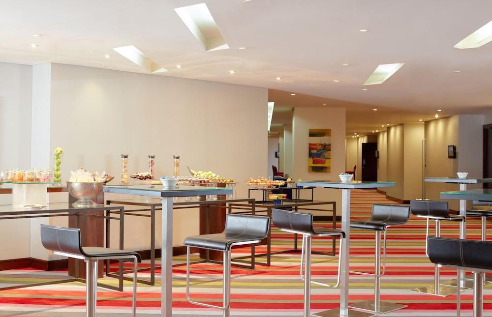Millennium Downtown Hotel