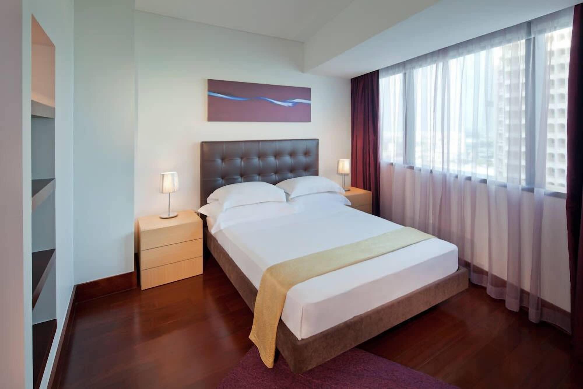 Jumeirah Living World Trade Centre