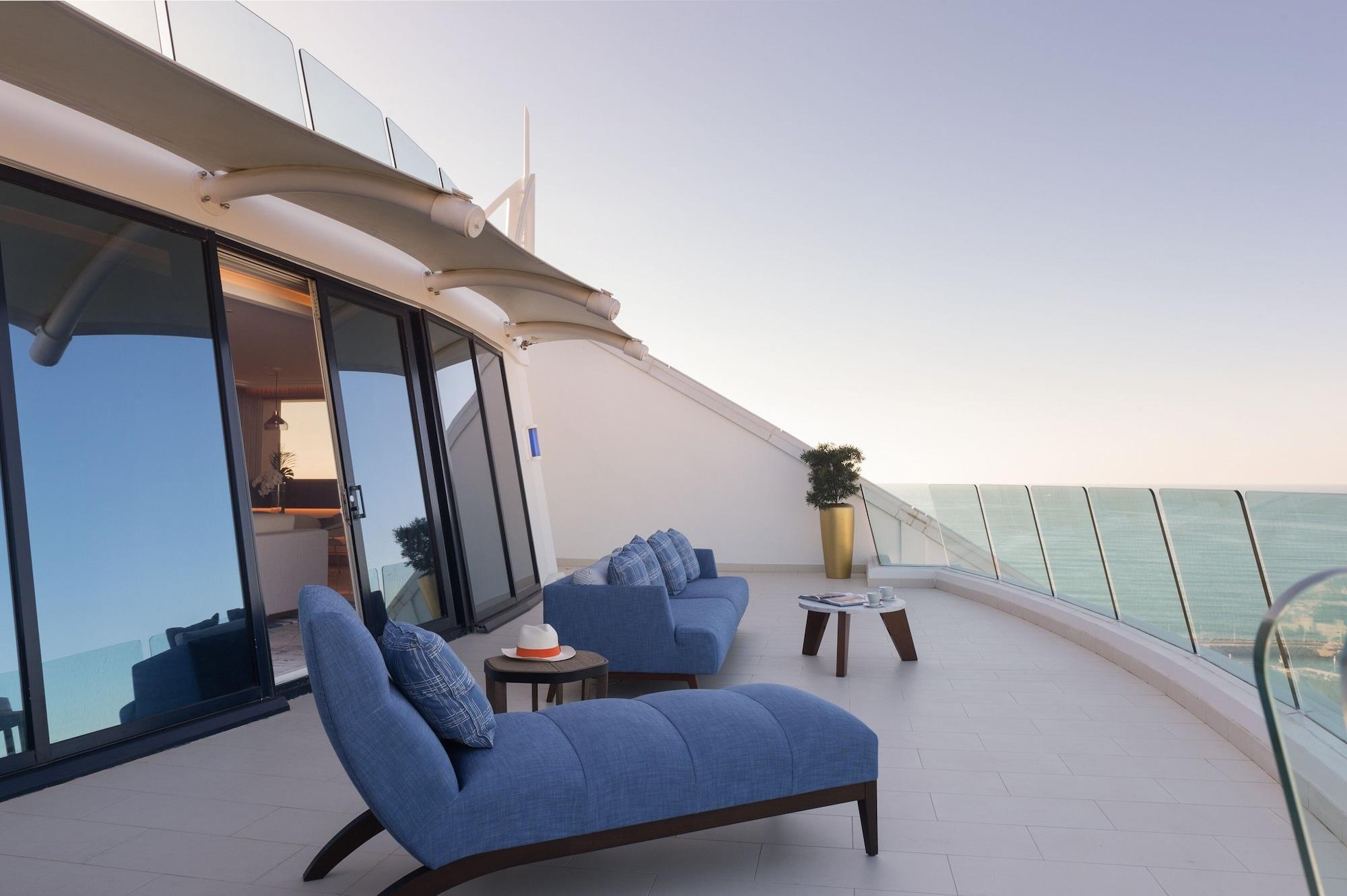Jumeirah Beach Resort 5*