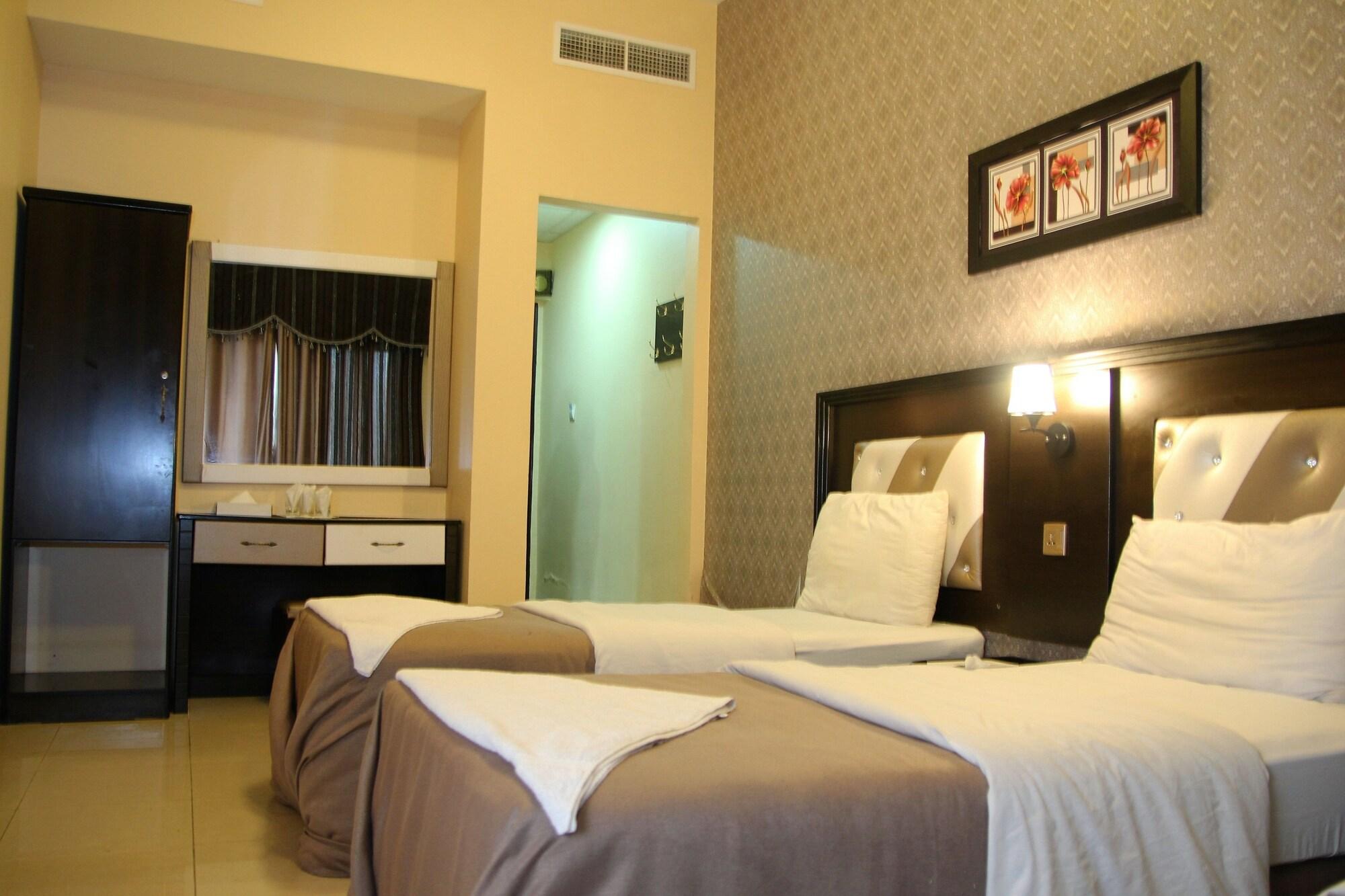 Prime Hotel *
