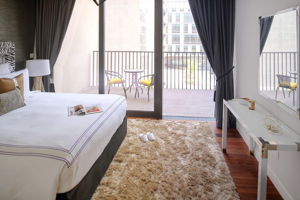 Dream - Walk Inn Dubai
