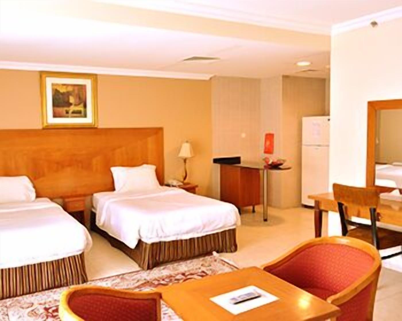 Icon Aparthotel Dubai