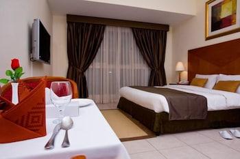 Icon Aparthotel 4*