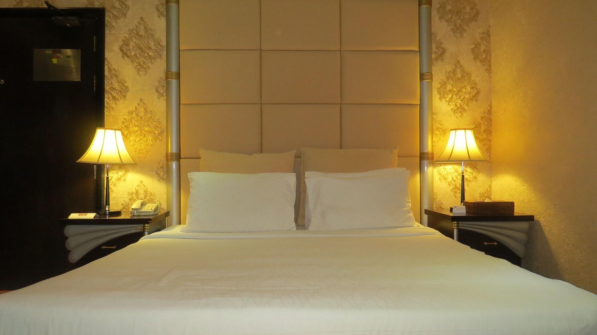 Aparthotel Al Jawhara 4*