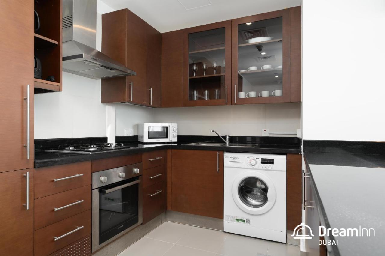 Dream Apartments- West Wharf Tower Canal View * Dubai