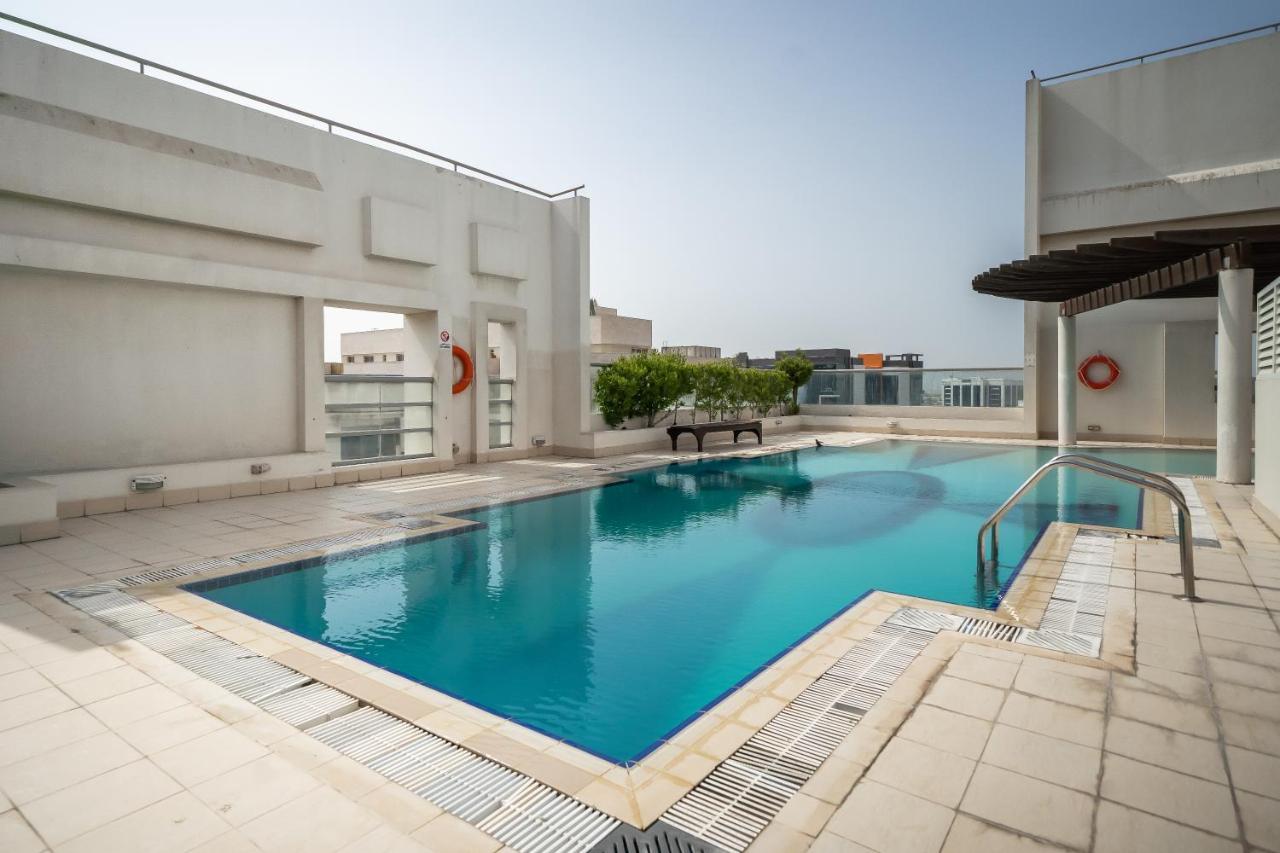 Higuests - Deiras Lucky Find, 5-min To The Airport Apartment