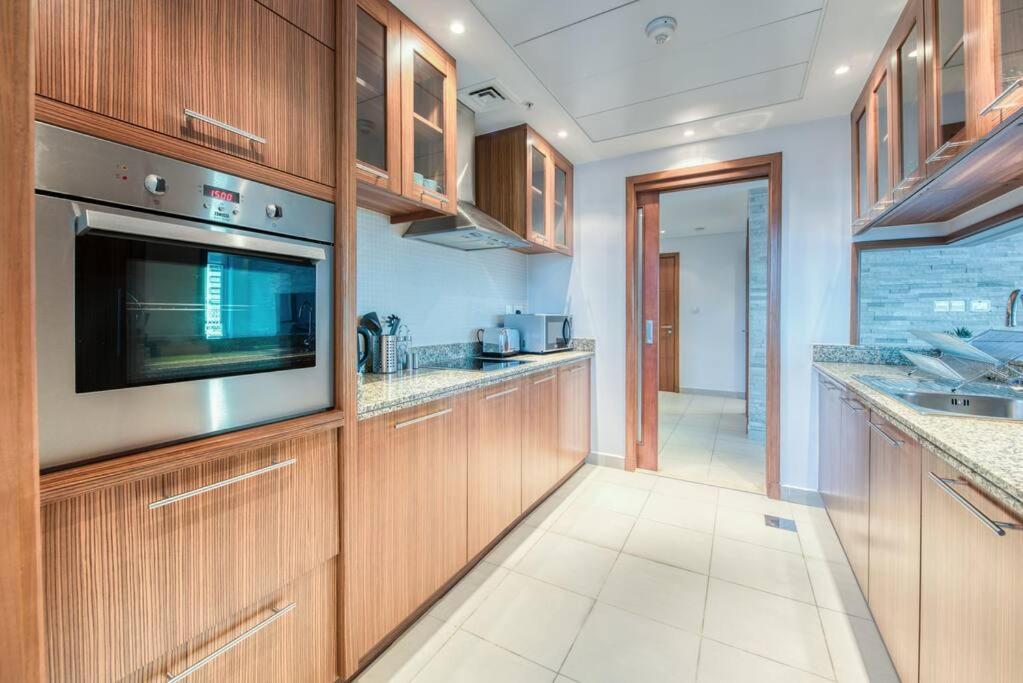 Attessa Tower, Marina Promenade, Marina - Mint Dubai