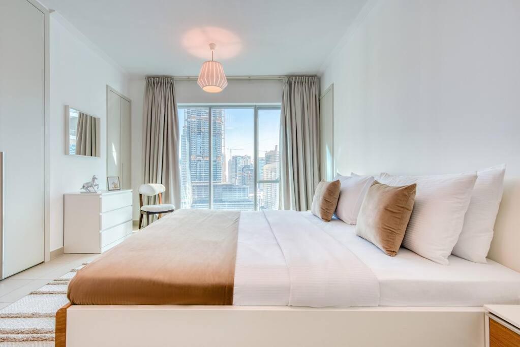 Attessa Tower, Marina Promenade, Marina - Mint Apartment Dubai