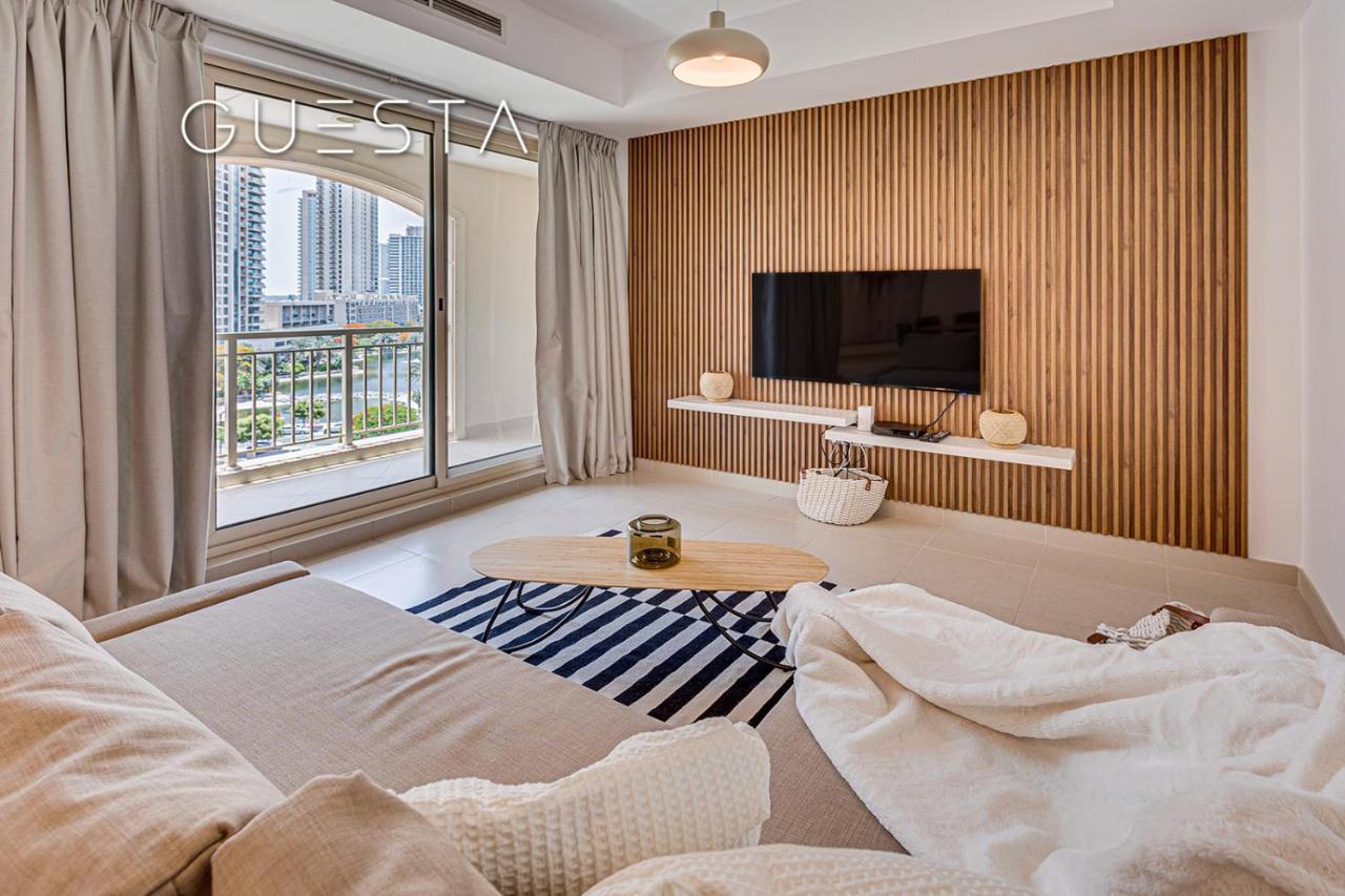 Daire Mosela Tower By Emaar, The Views And Greens Dubai
