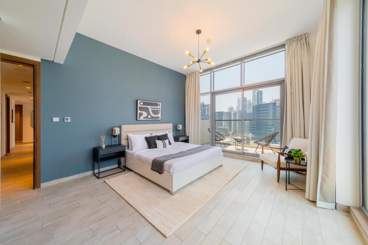 Eden's Homes & - Millennium Atria Residences *
