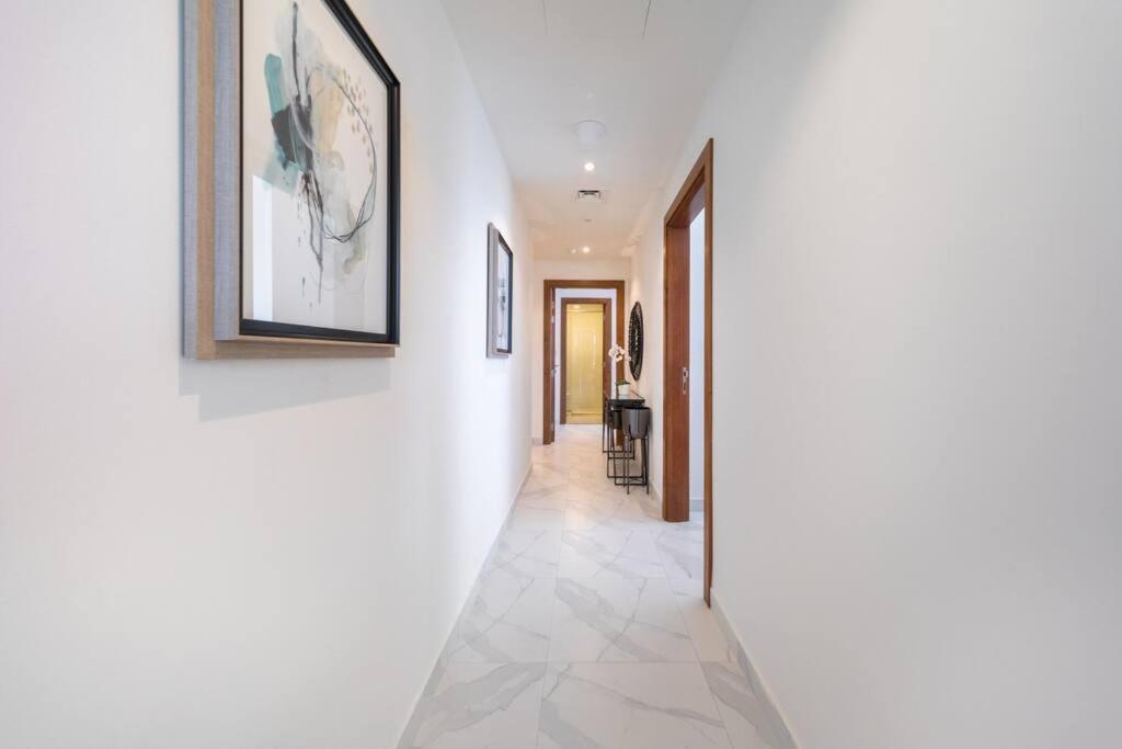 Apartment Millennium Binghatti, Business Bay - Mint Dubai