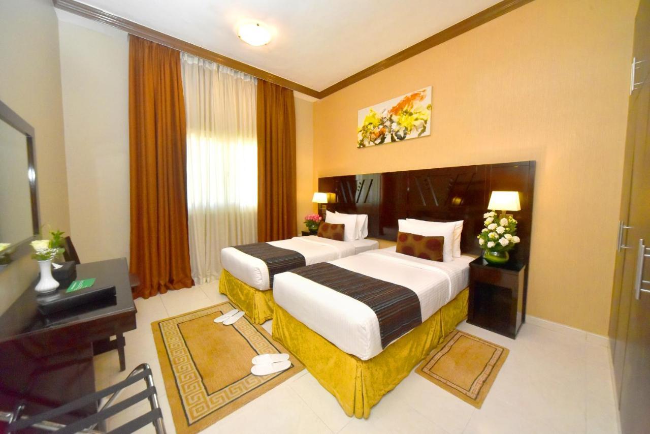 Aparthotel Emirates Stars 4*