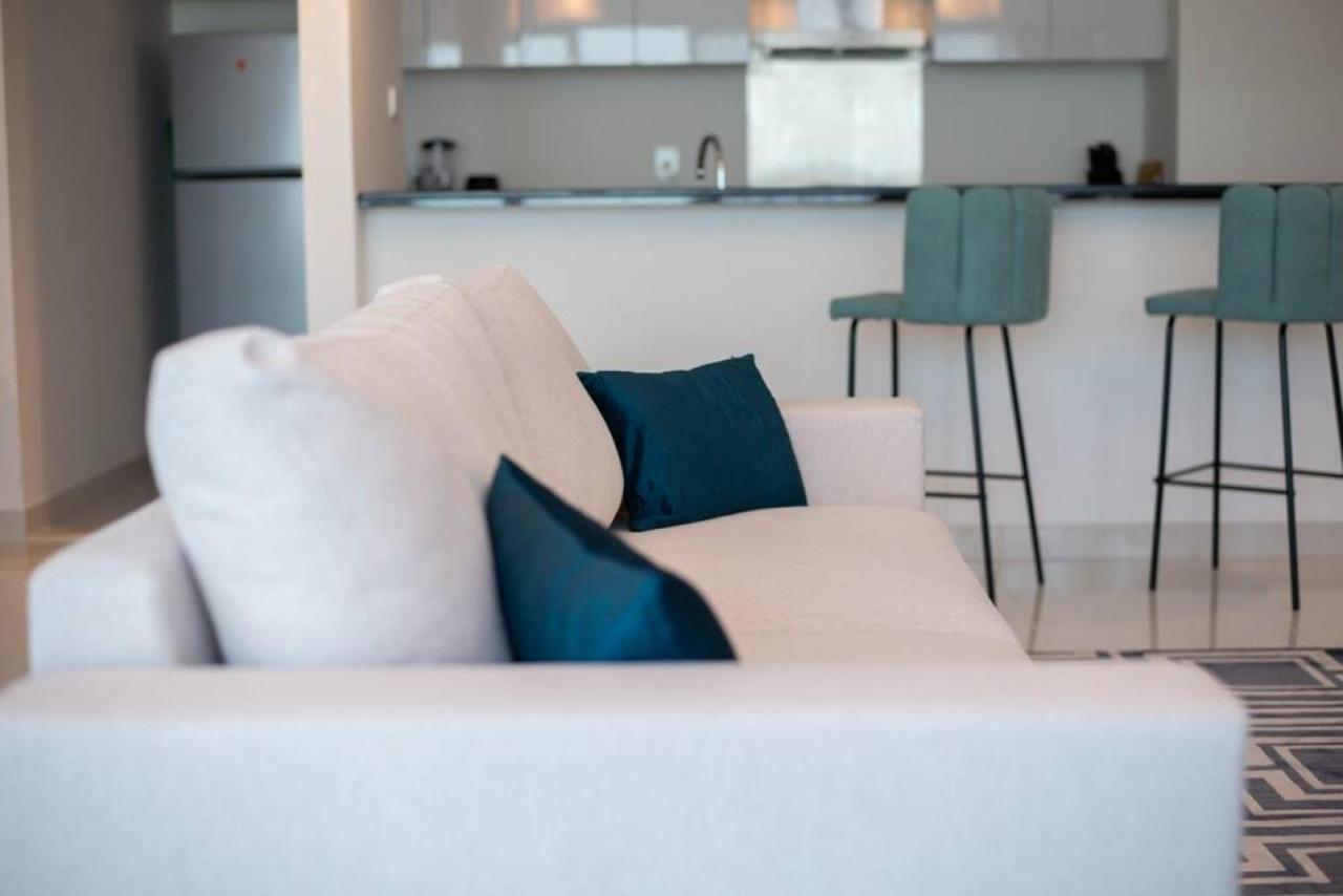 Blue Dream With Harbour View In Marina Daire *