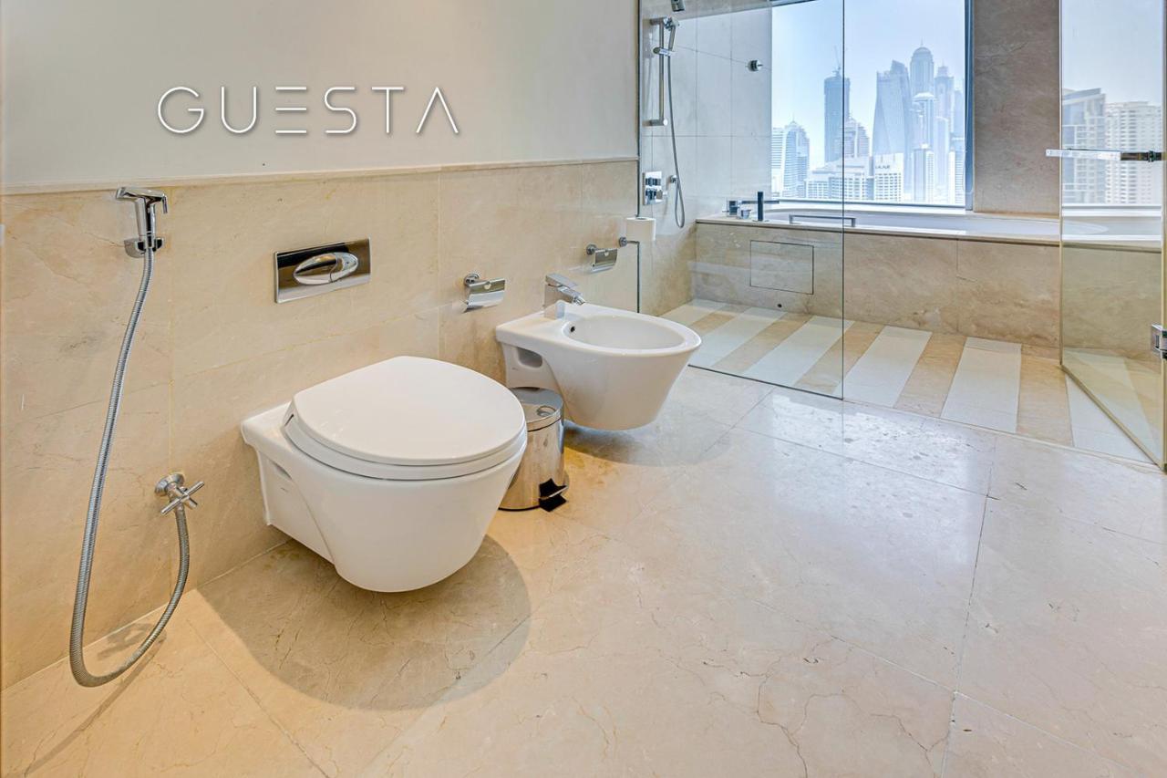 Marina Mall Apartments, Marina *