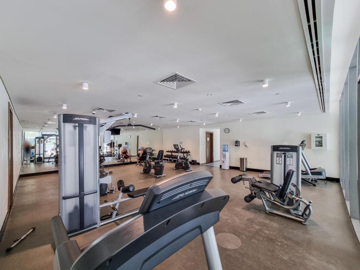 Eden's Homes & - Millennium Atria Residences * Dubai