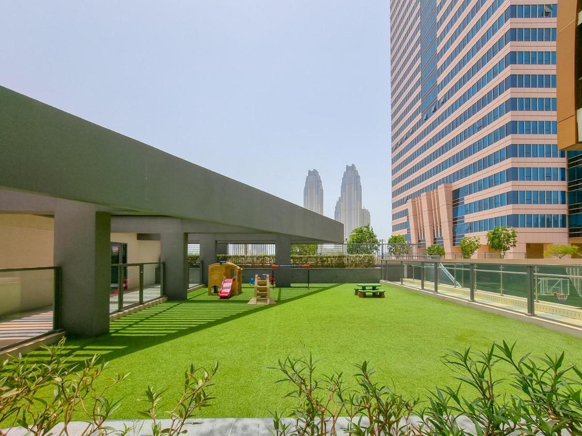 Eden's Homes & - Millennium Atria Residences Apartamento Dubai