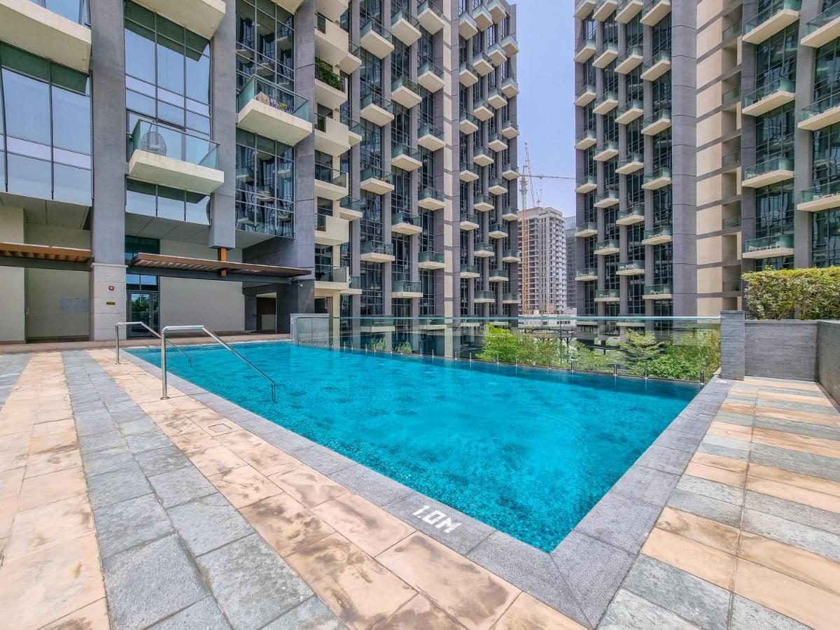 Eden's Homes & - Millennium Atria Residences Dubai