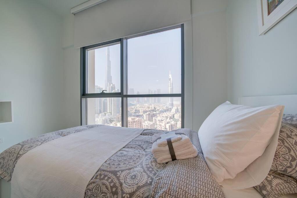 Apartment Burj Khalifa View - 2br And Maid - Downtown Dubai