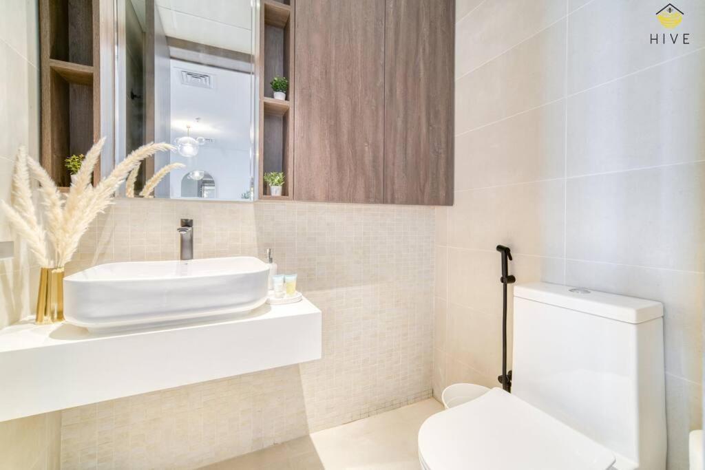 Apartment Gorgeous 1 Bedroom In Euro