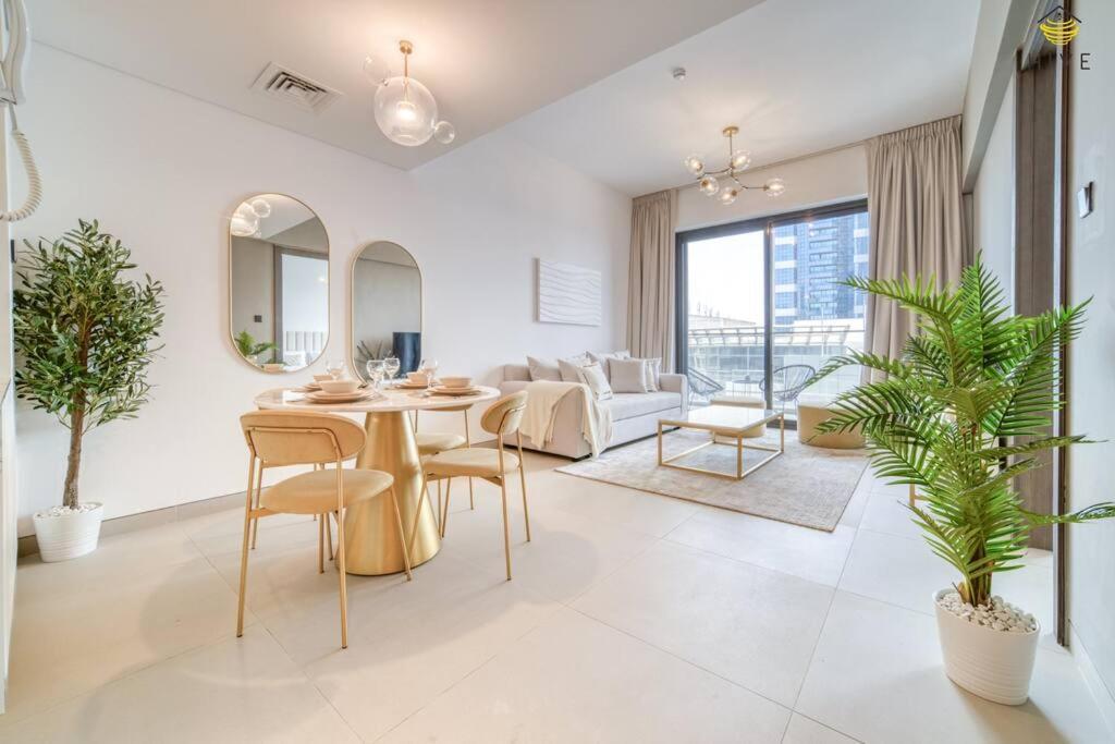 Gorgeous 1 Bedroom In Euro Dubai