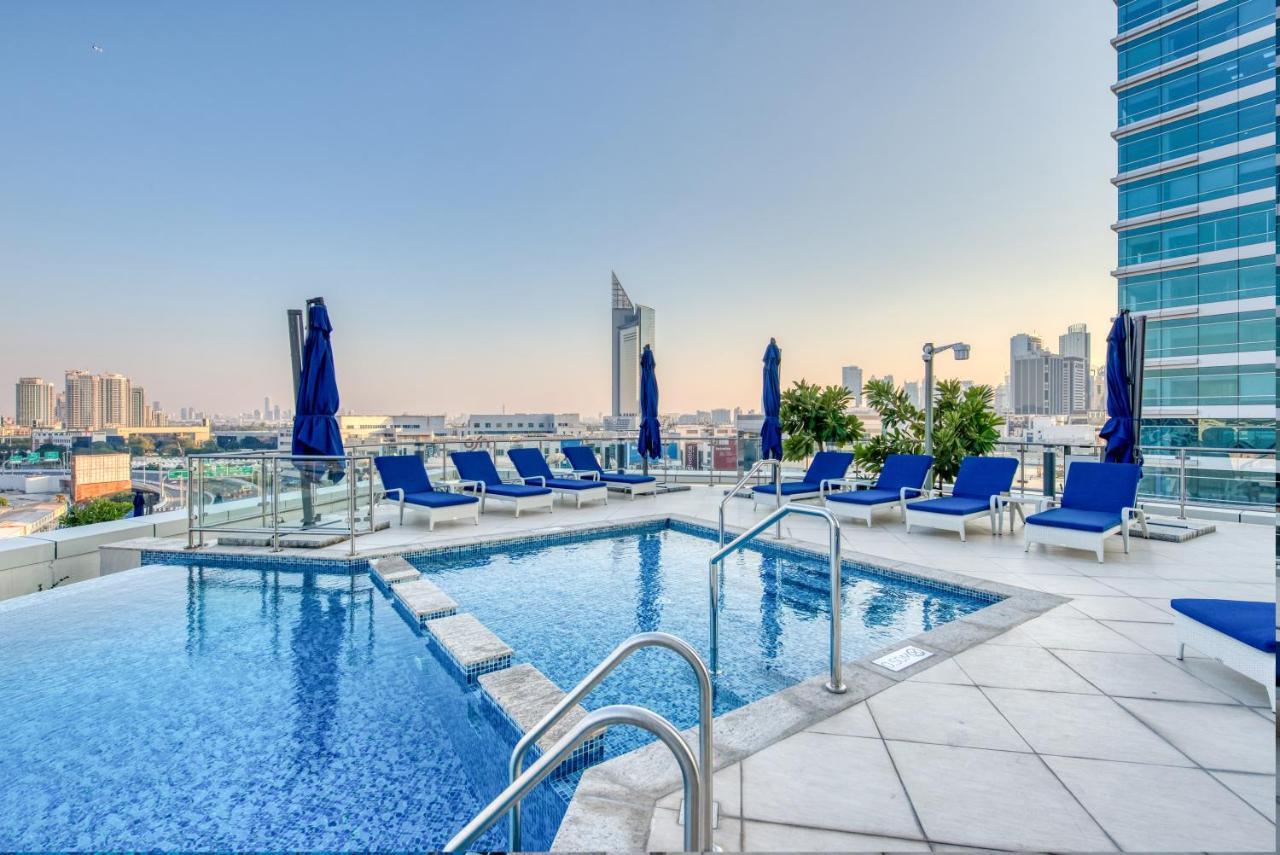 Avani Palm View Luxury *