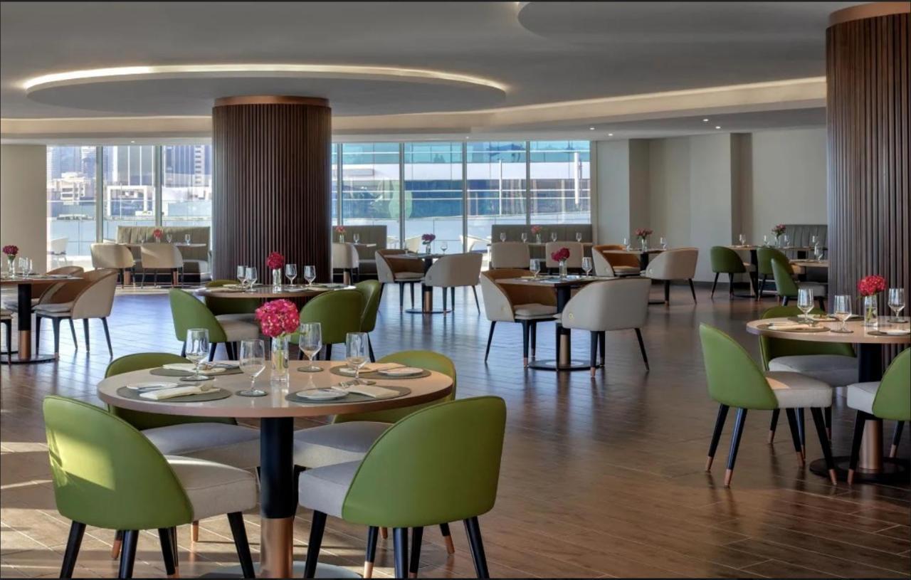 Avani Palm View Luxury *
