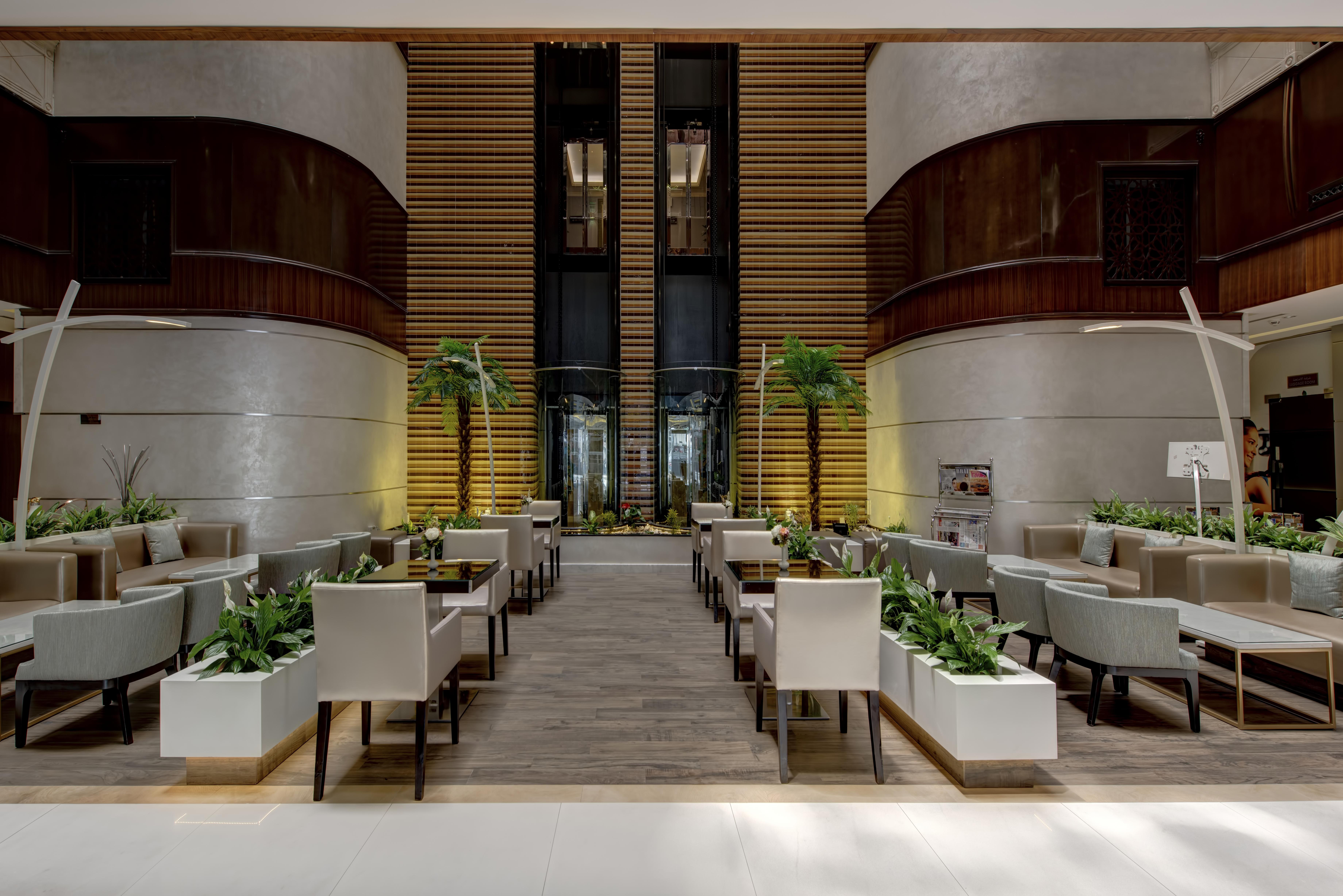 Hotel Howard Johnson Plaza By Wyndham Deira Dubai