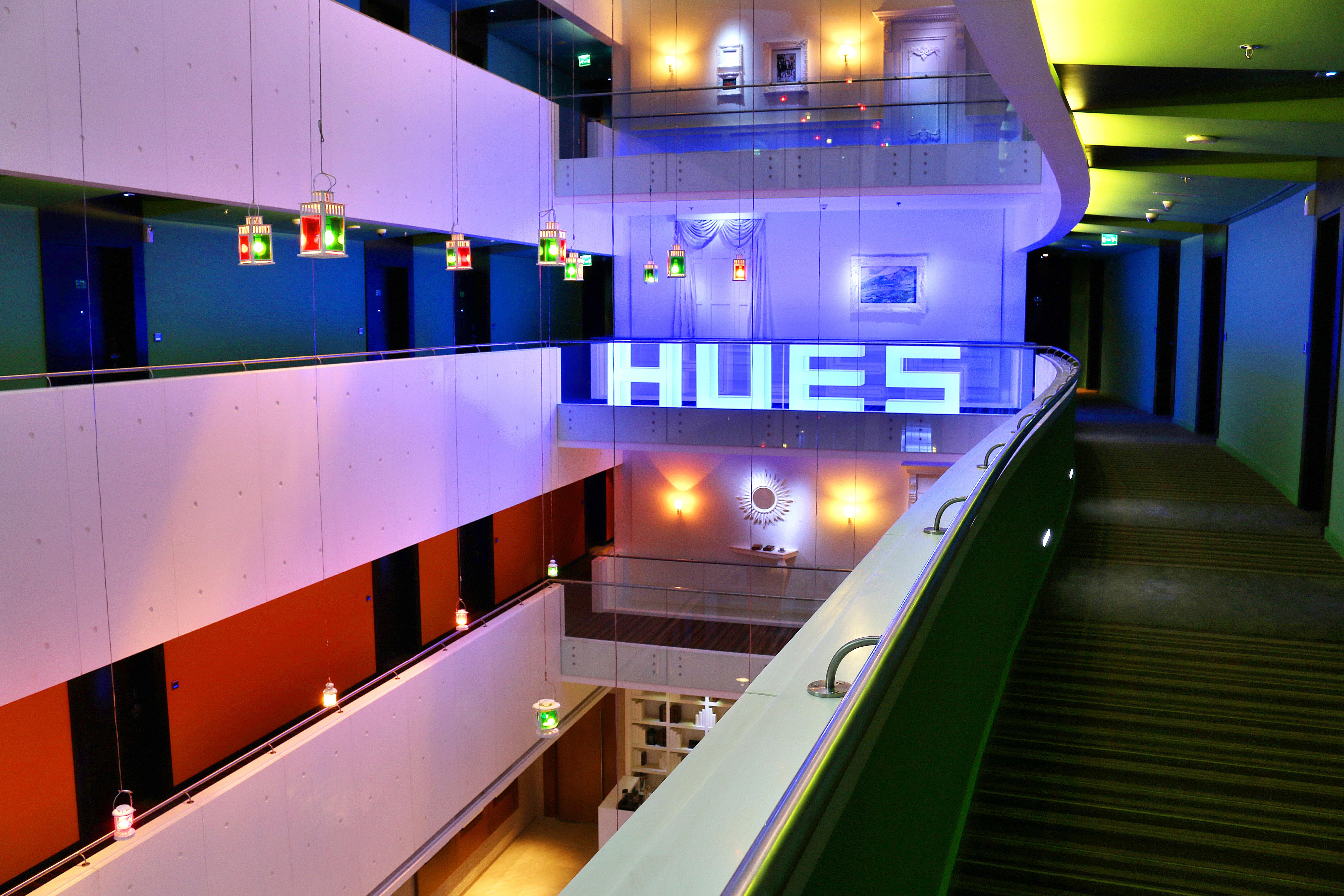 Hues Boutique