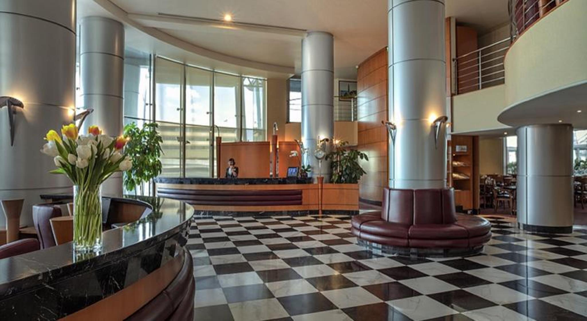 J5 - Port Saeed Hotel Dubai