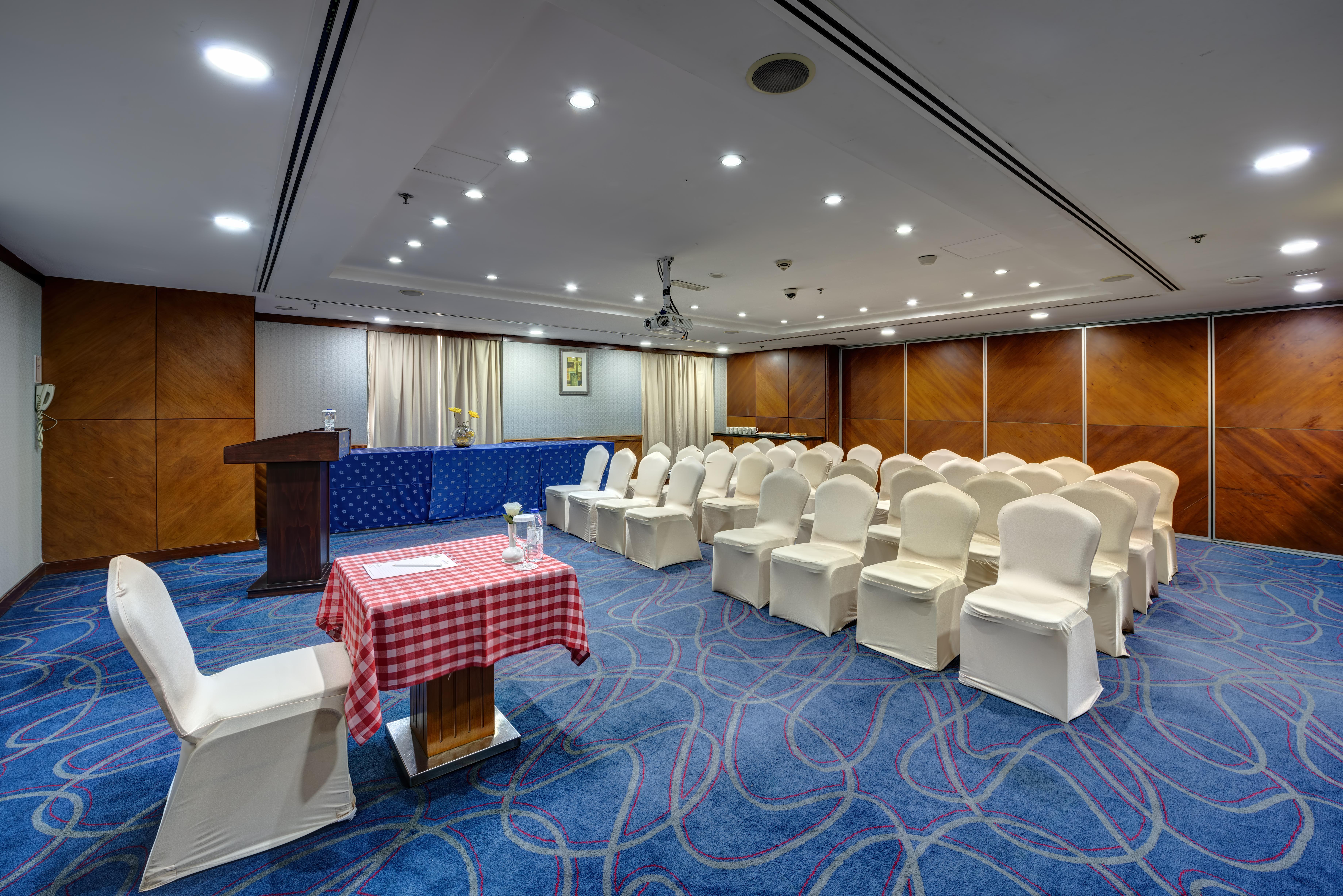 Hotel Orchid Al Barsha 