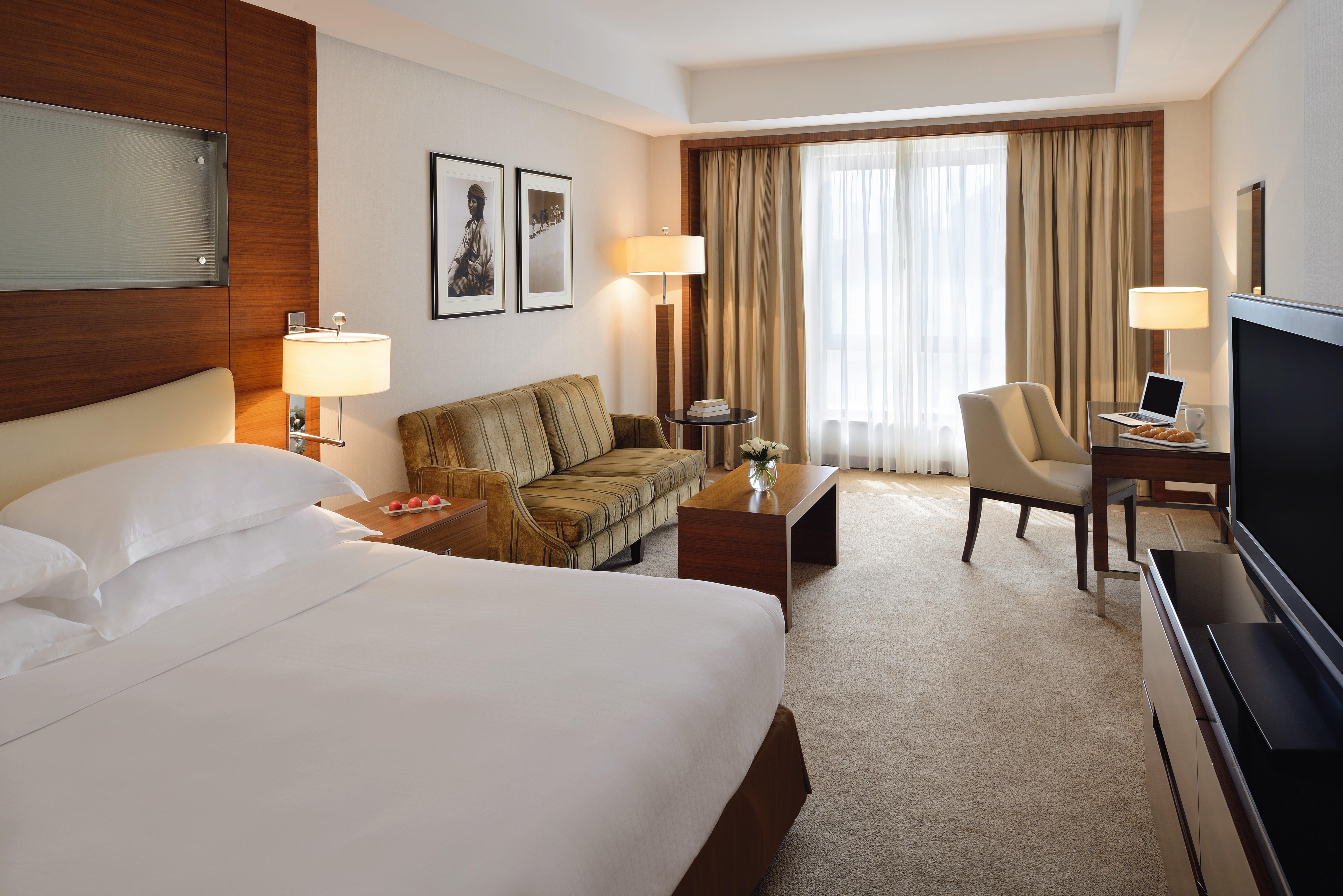 Moevenpick & Bur Dubai