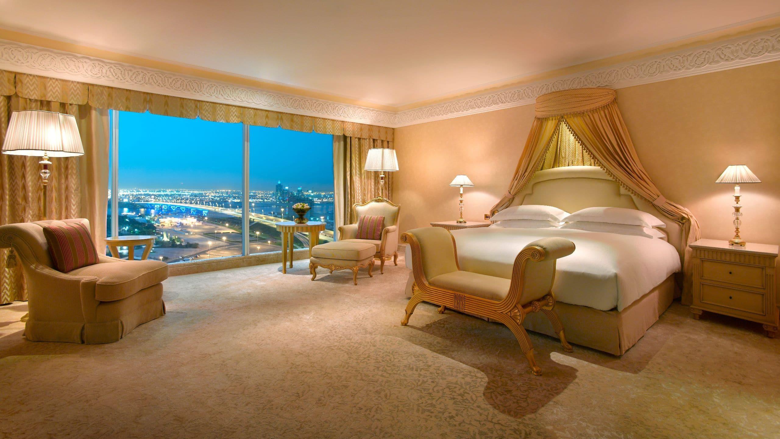 Grand Hyatt Hotel