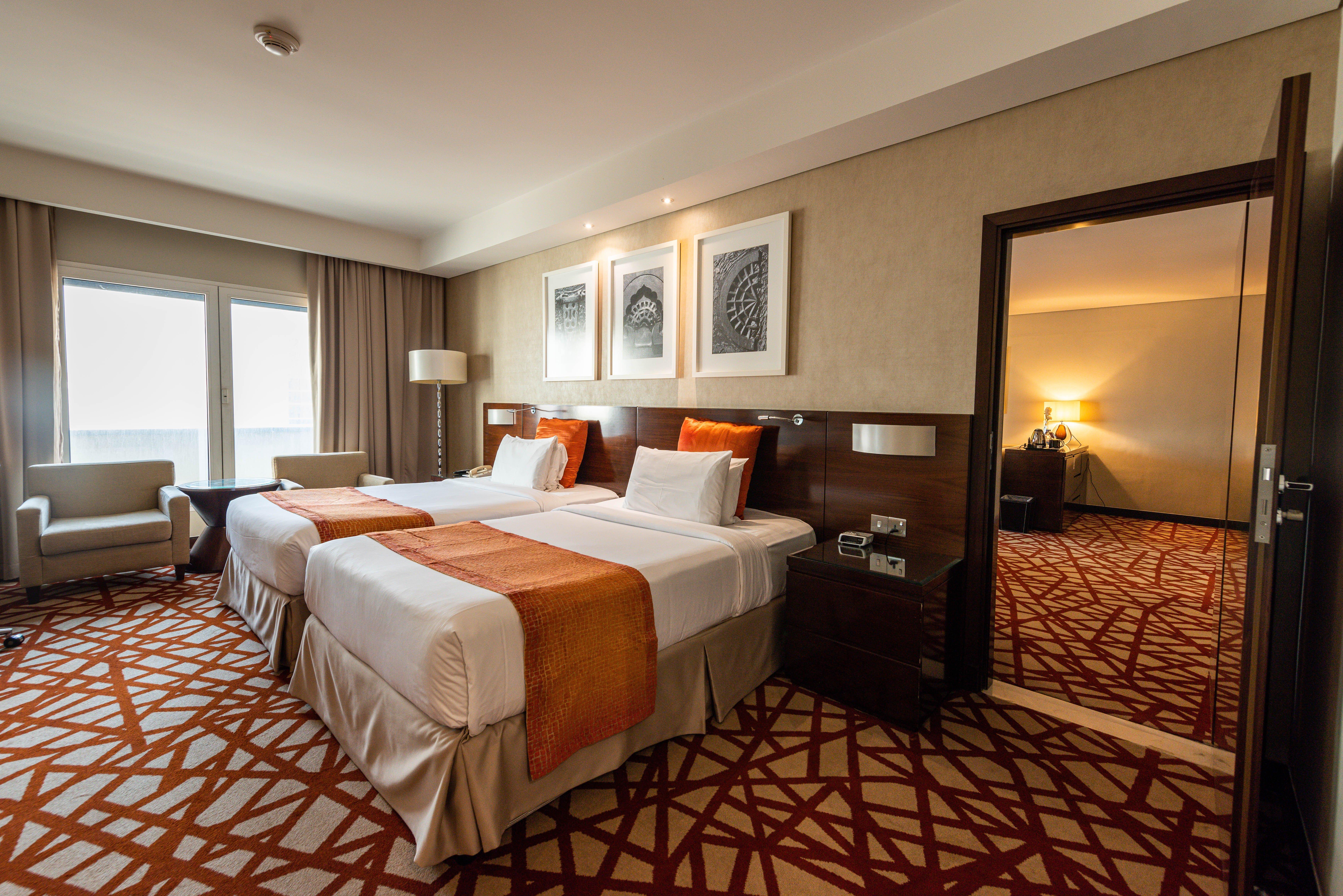 Crowne Plaza Deira By Ihg Hotel 5*