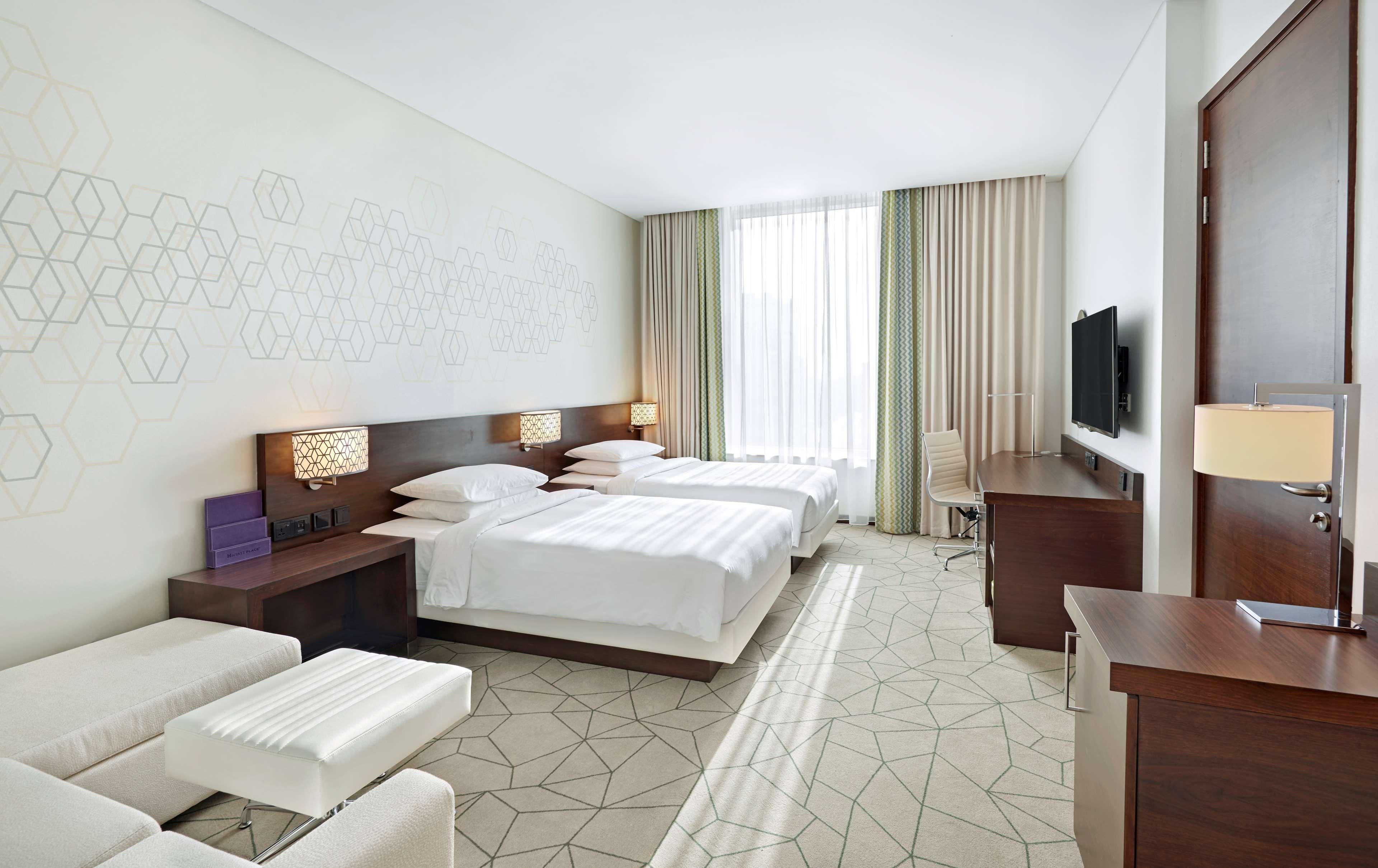 Hotel Hyatt Place Baniyas Square Dubai