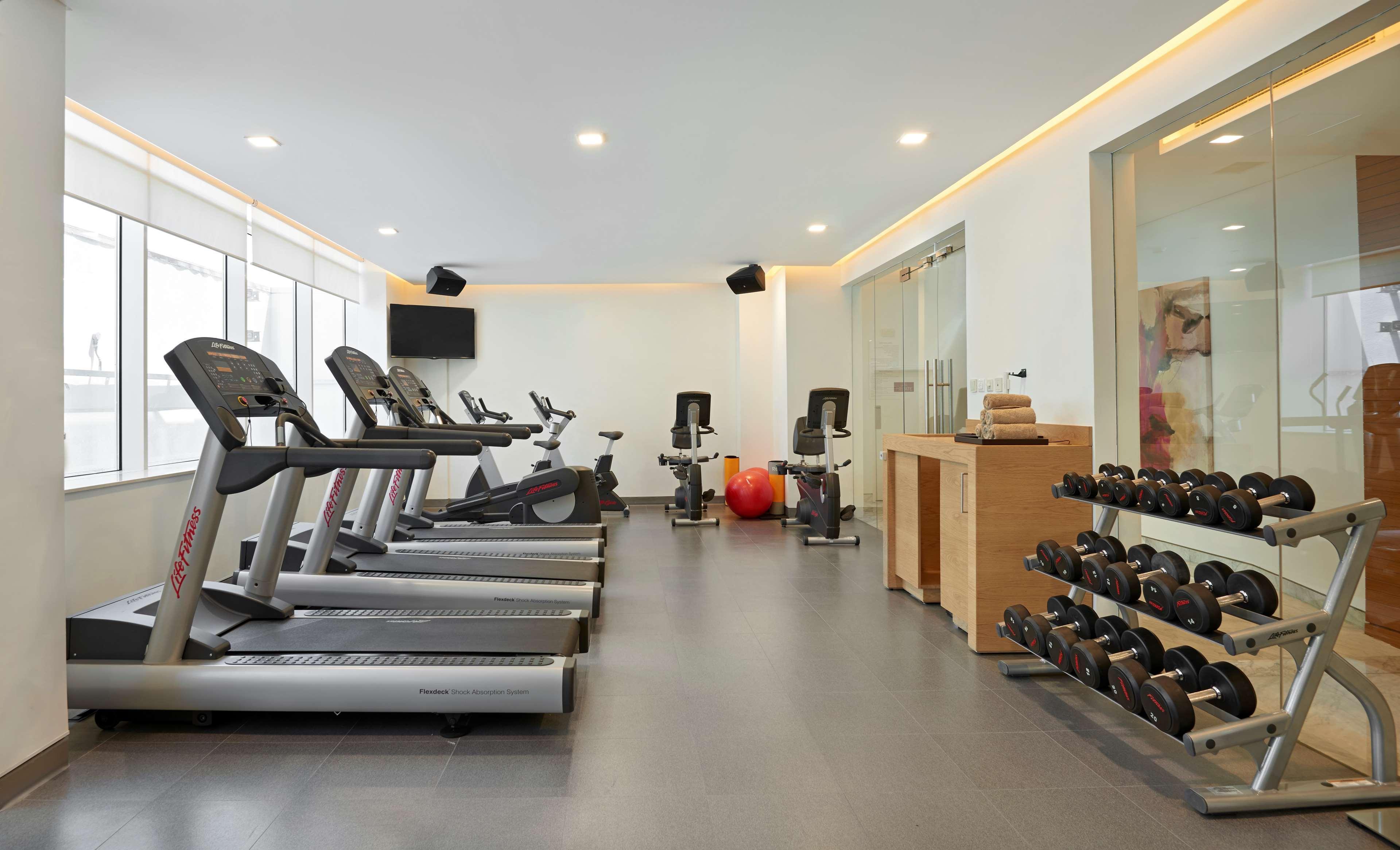 Hyatt Place Baniyas Square Hotel 4*